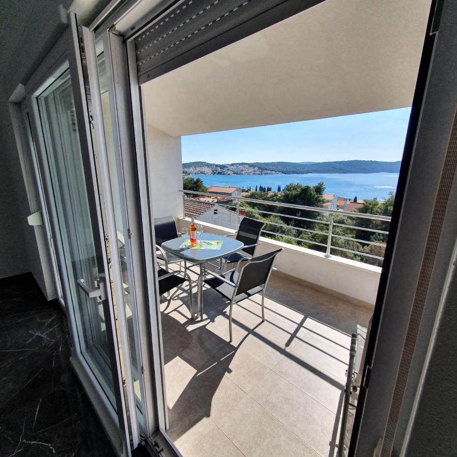 Villa Botic Трогир Экстерьер фото