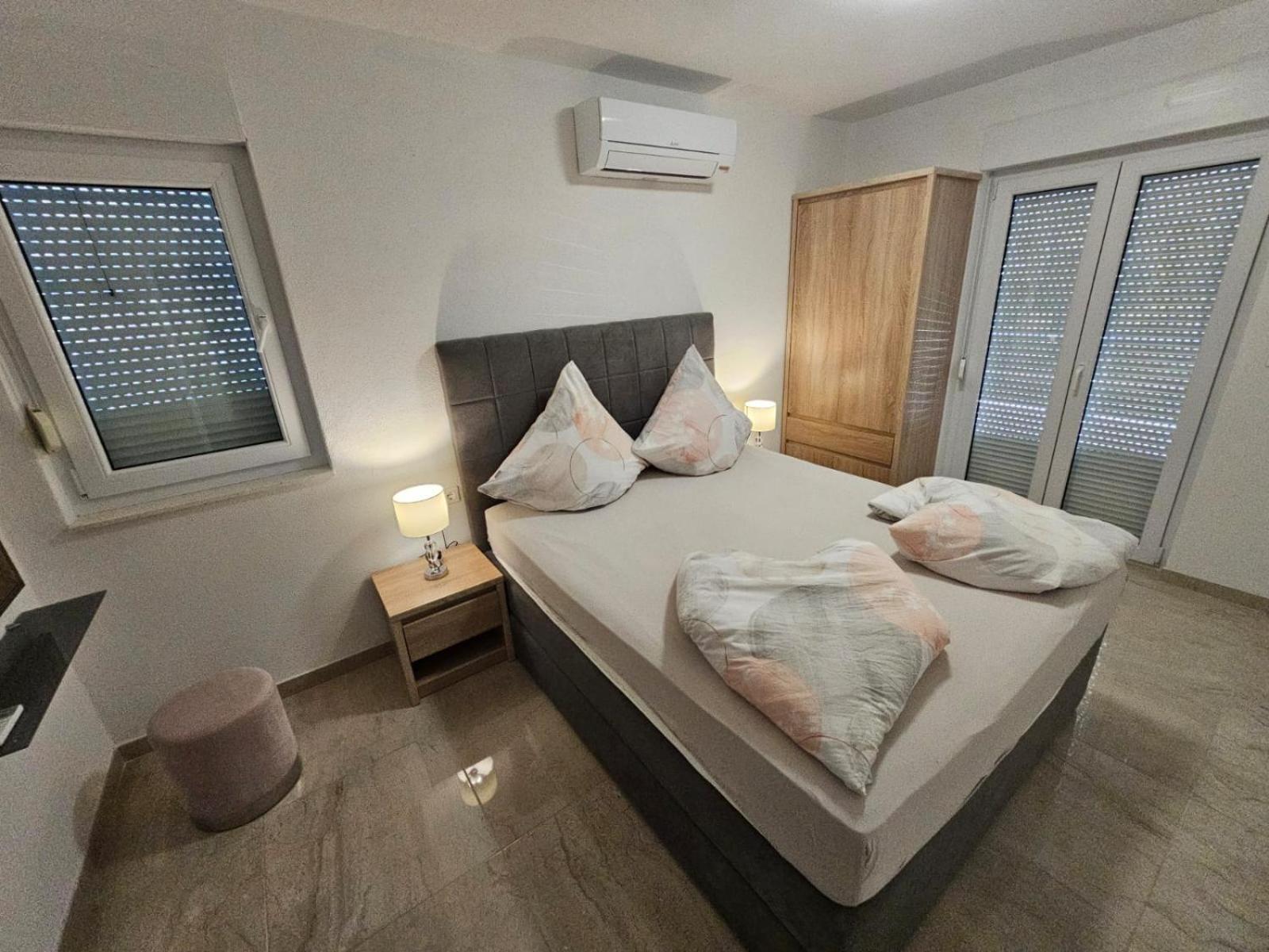 Villa Botic Трогир Экстерьер фото